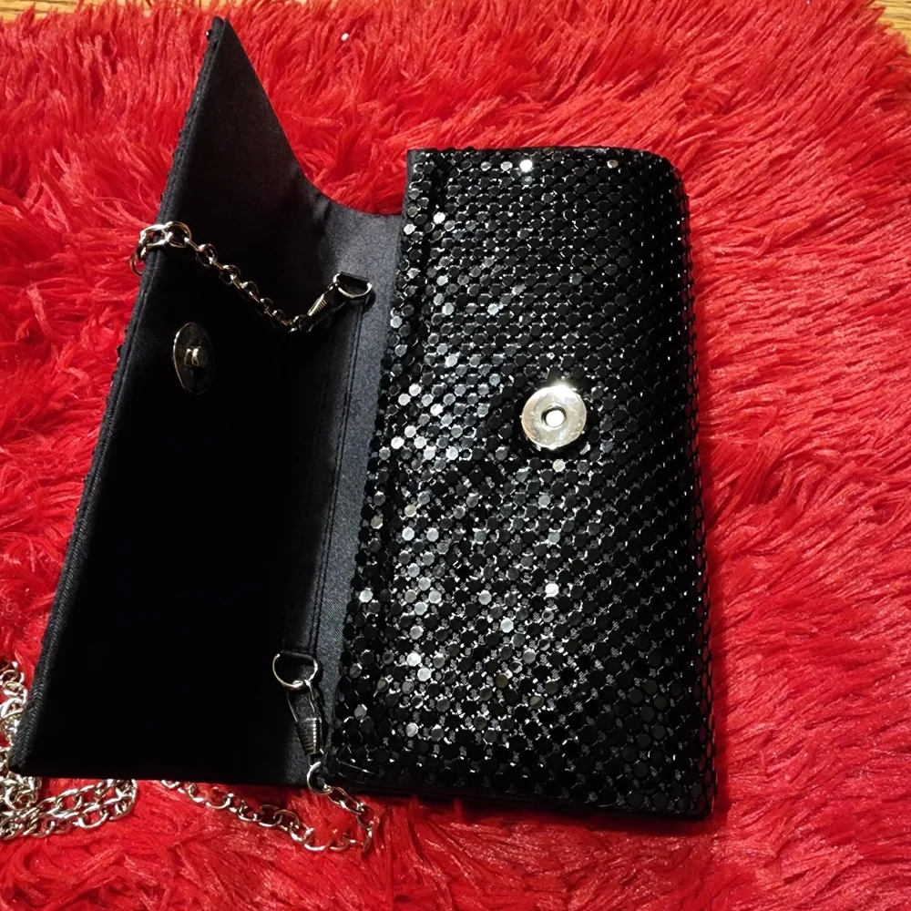 Jessica McClintock phone clutch jessica